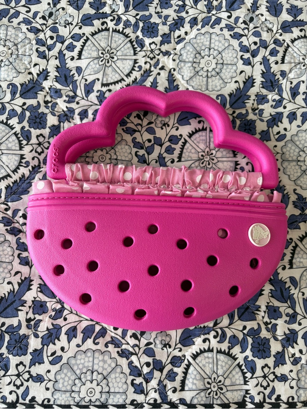 EUC Croc Bright Pink scallop Handle Handbag CHILD BUNDLE